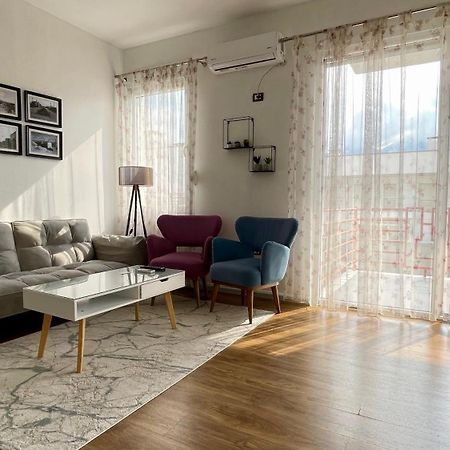 21° Bs Pazari City Center Comfort Appartement Tirana Buitenkant foto